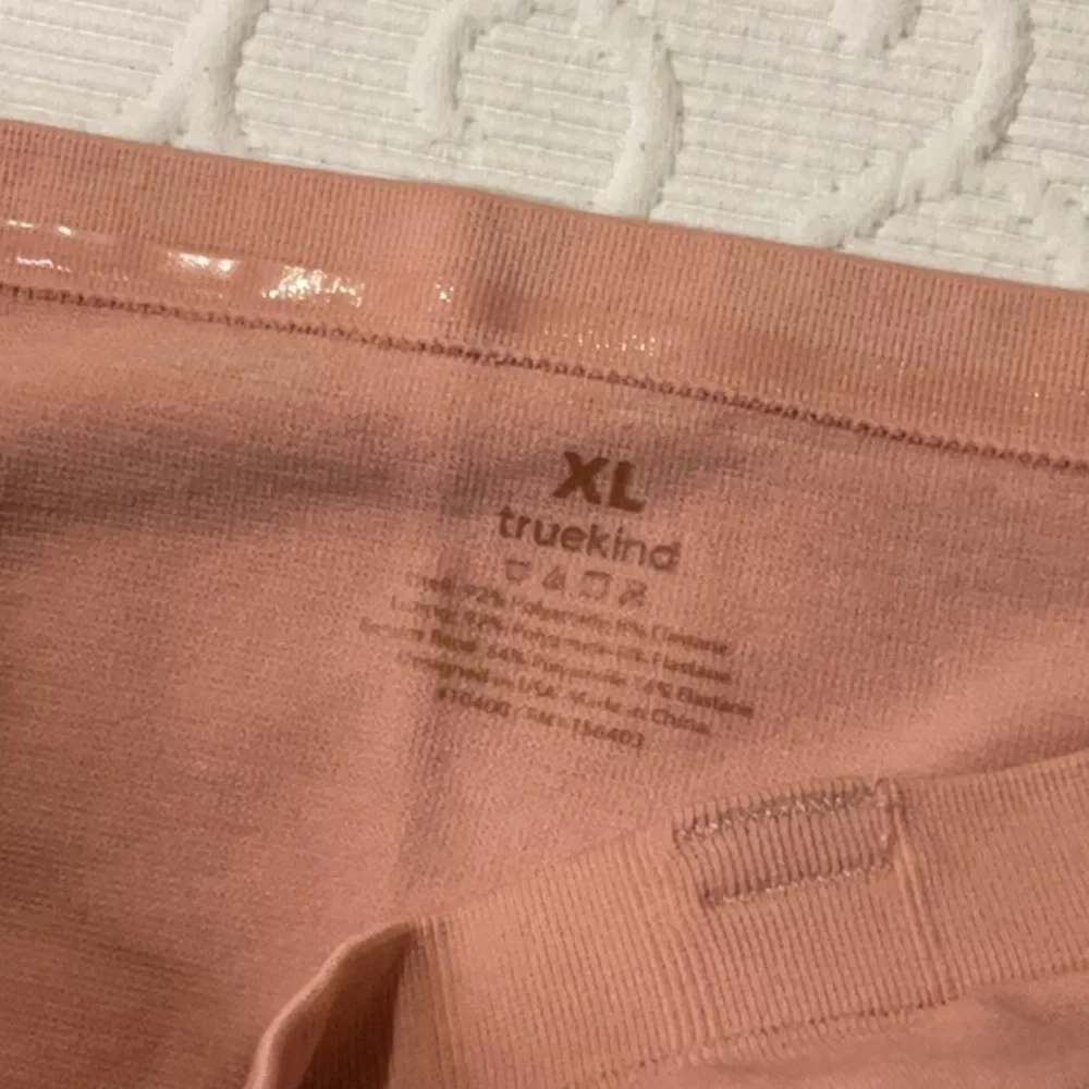 Convertible Strapless Bandeau Bra - NWT